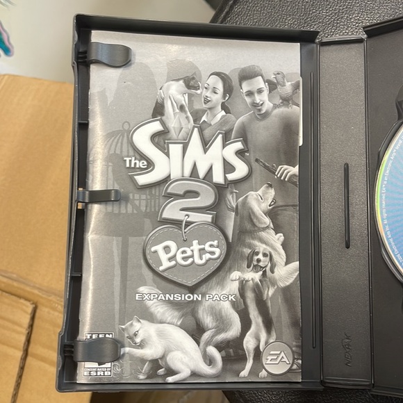 The Sims 2 pets expansion pack 2006 - Picture 2 of 9